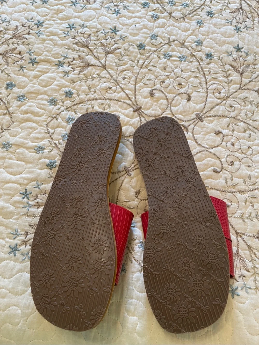 Yellow Box Women's Raspberry Textured Slide Sandals - Picture 3 of 4